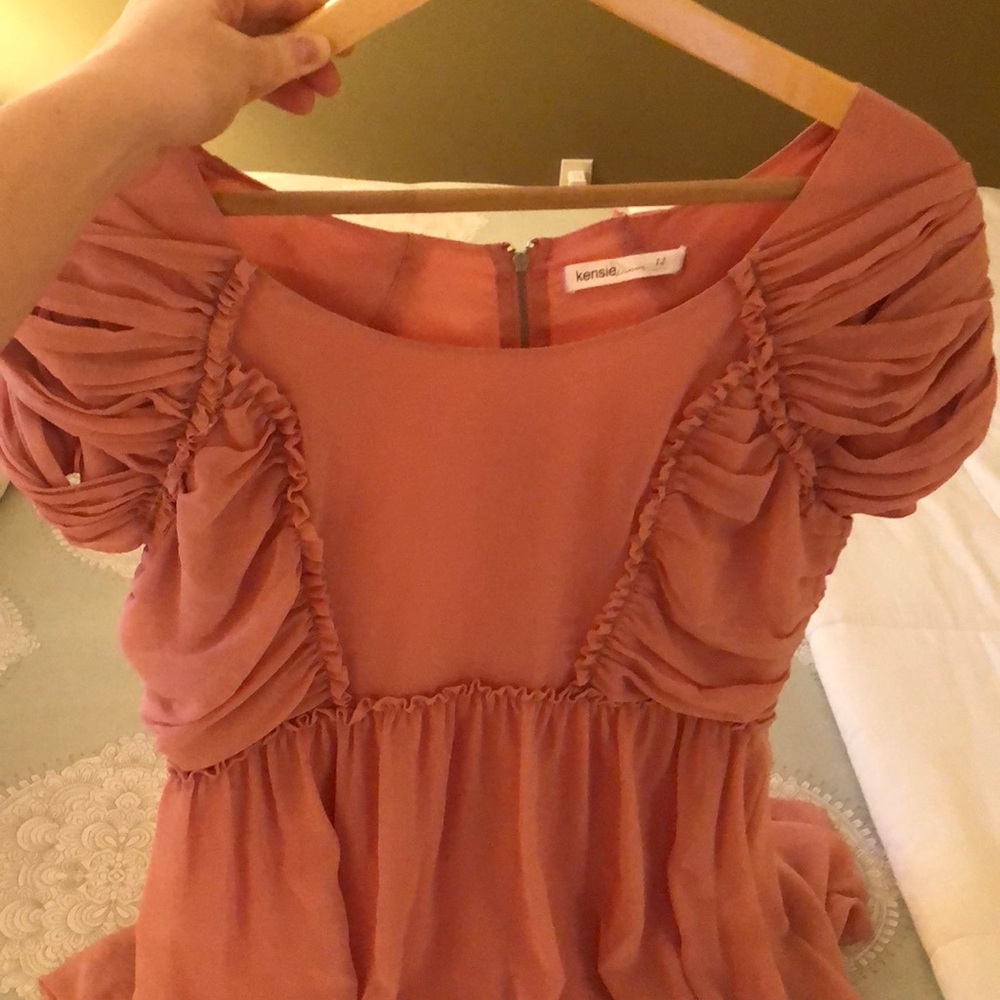 Blush pink Kensie above the knee dress